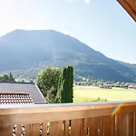 Apartman Ausblick *